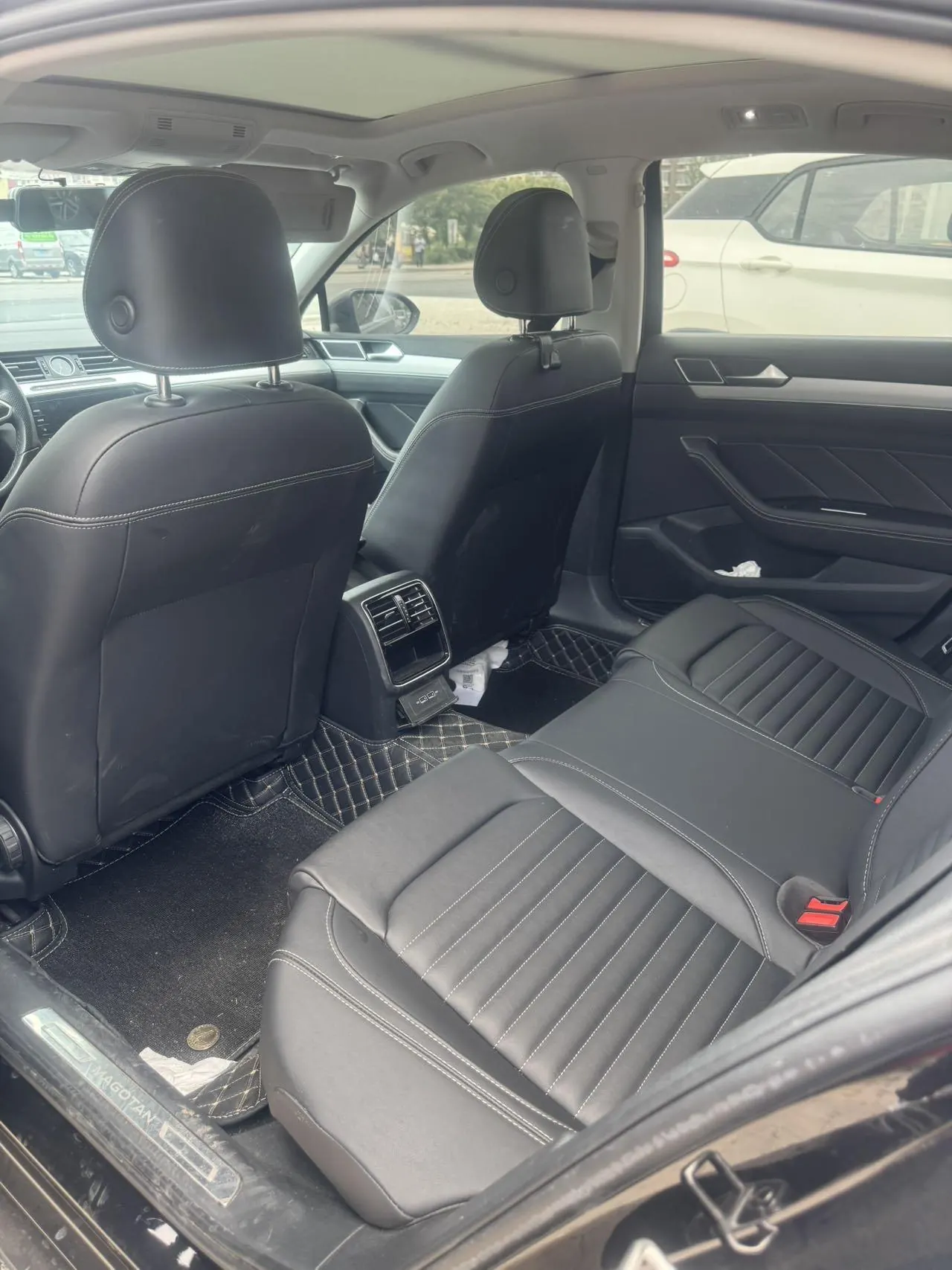 Volkswagen 2023 Magotan 1.4TSI 280TSI 2 million Commemorative Comfortable Automatic Gear 4