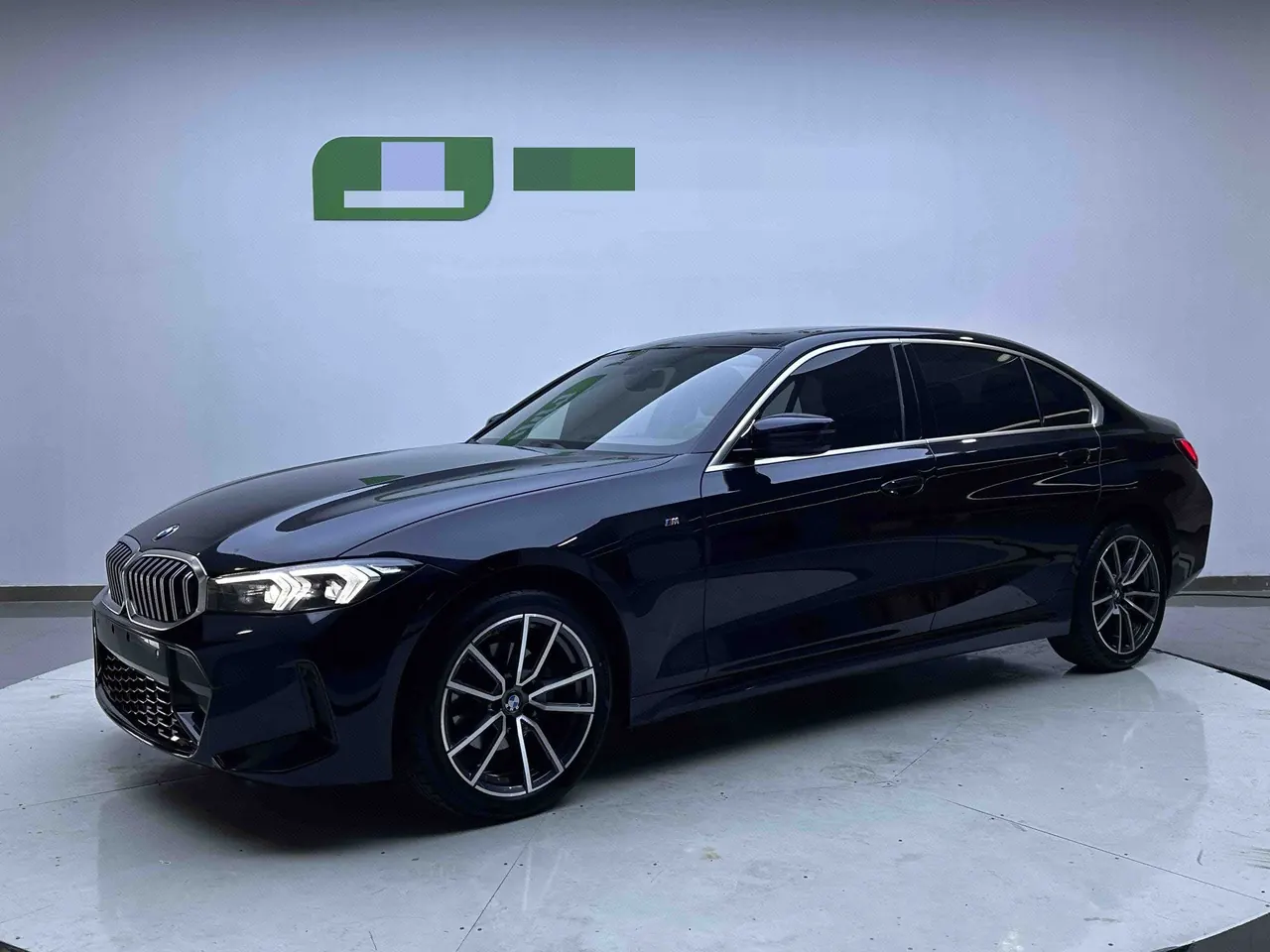Open image lightbox: BMW 3 Series 2023 320Li 2.0T M Sports Suit Automatic Gear