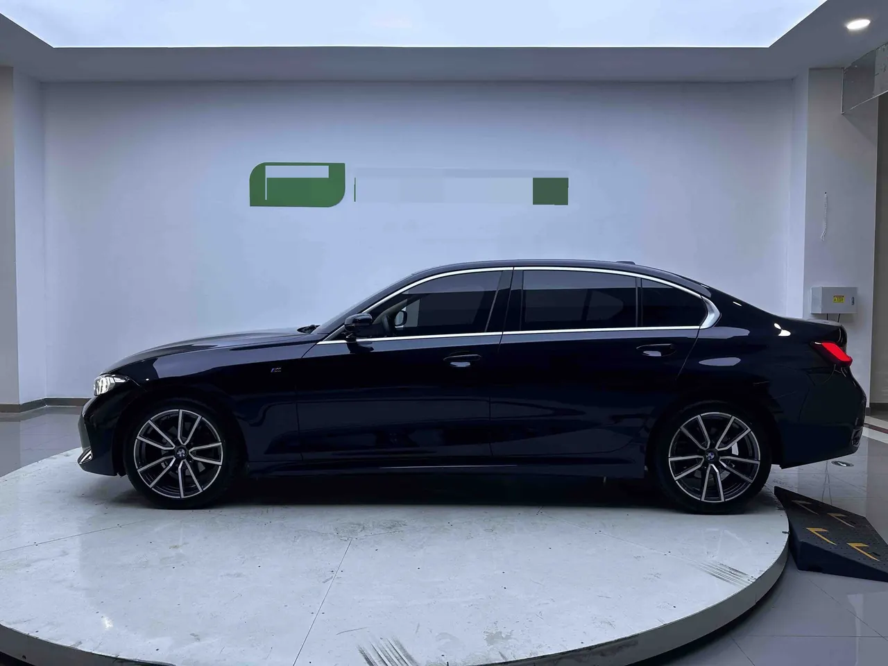 BMW 3 Series 2023 320Li 2.0T M Sports Suit Automatic Gear 4