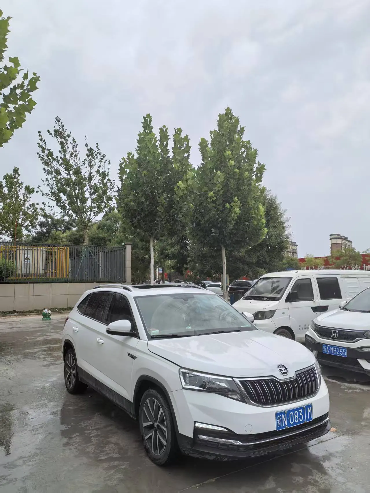 Skoda 2023 Komick 1.5 Comfortable Edition Automatic Gear 2