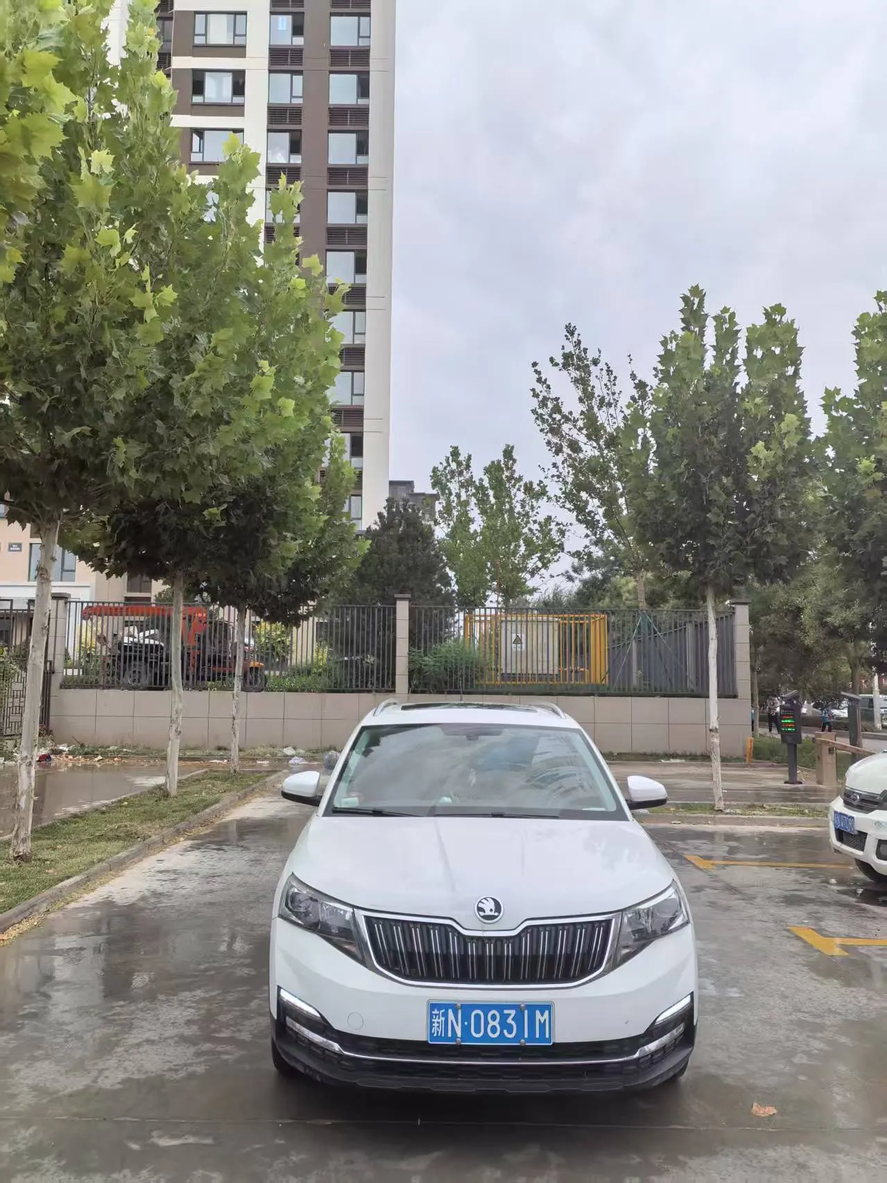 Skoda 2023 Komick 1.5 Comfortable Edition Automatic Gear 3