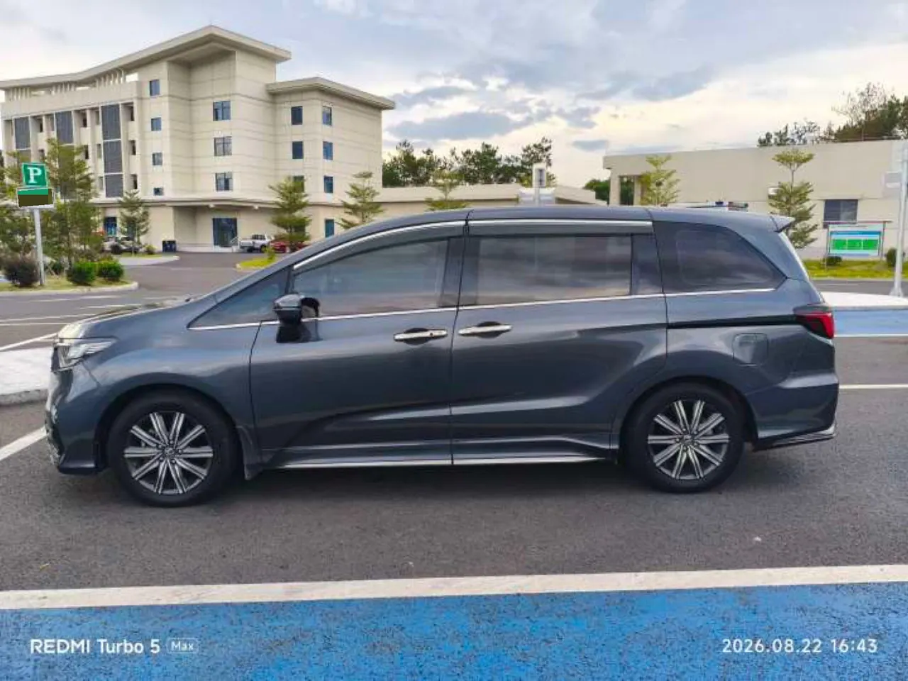 Honda 2022 Odyssey Hybrid 2.0 Stepless Sharp Smart Edition Automatic Gear 3