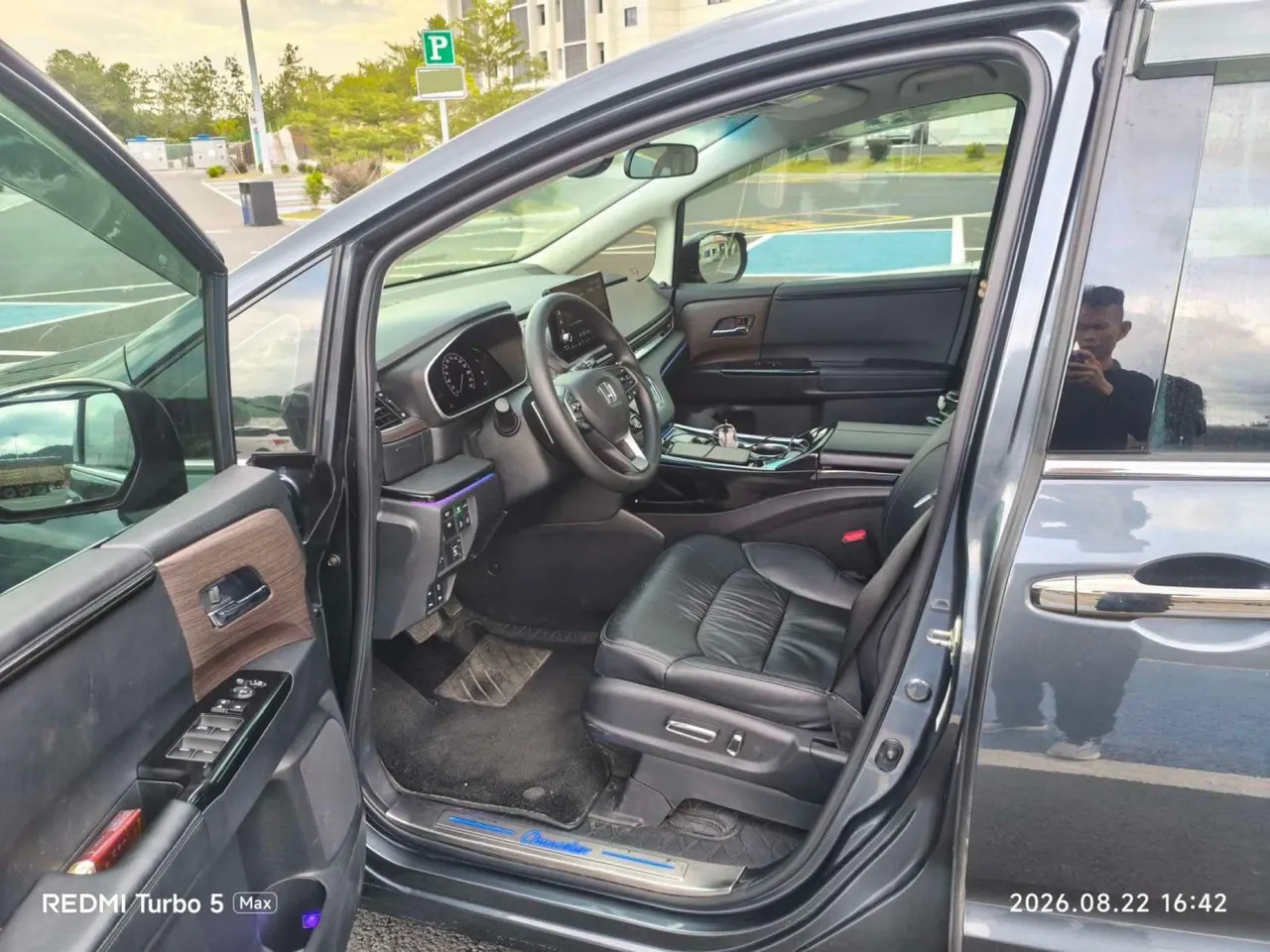 Honda 2022 Odyssey Hybrid 2.0 Stepless Sharp Smart Edition Automatic Gear 5