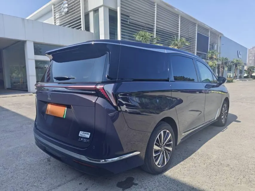 Buick 2026 GL8 Lu Zun PHEV 1.5T Luxury Edition Automatic Gear 5