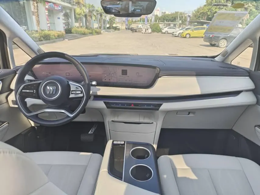 Buick 2026 GL8 Lu Zun PHEV 1.5T Luxury Edition Automatic Gear 8