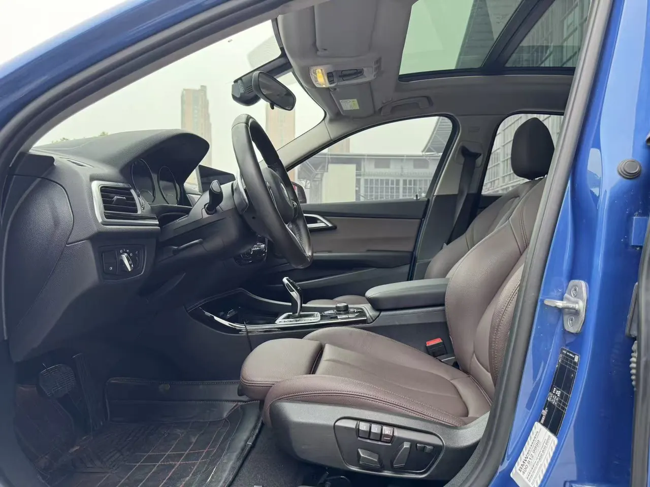 BMW 1 Series 2020 125i 2.0T Leading M Sports Suit Automatic Gear 7