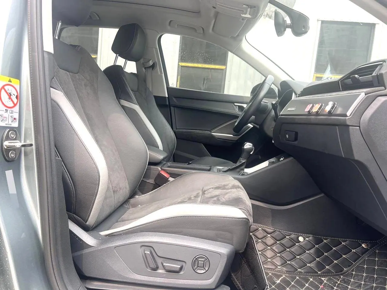 Audi 2023 Q3 1.4TFSI 35TFSI Fashion Dynamic Automatic 2