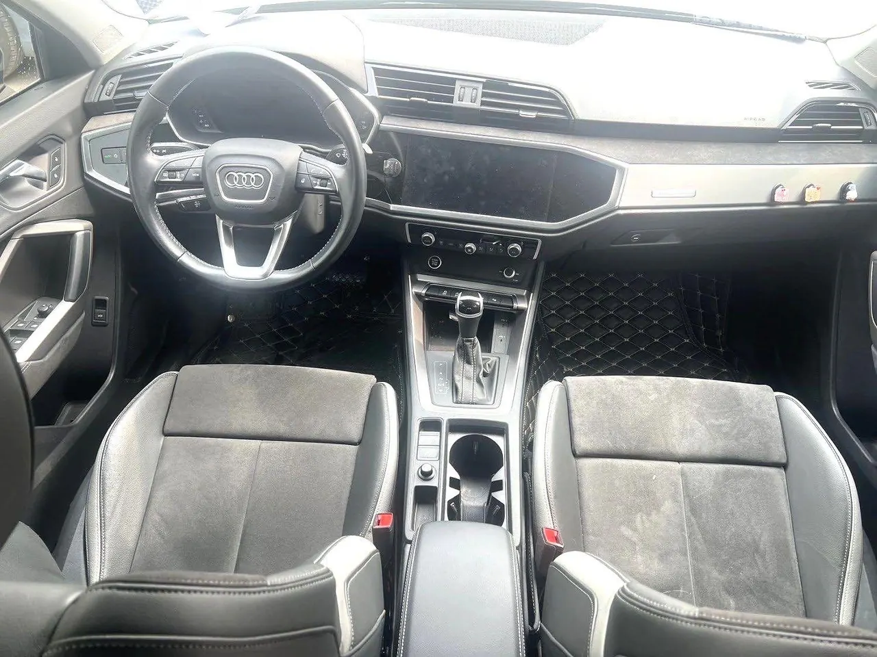 Audi 2023 Q3 1.4TFSI 35TFSI Fashion Dynamic Automatic 4