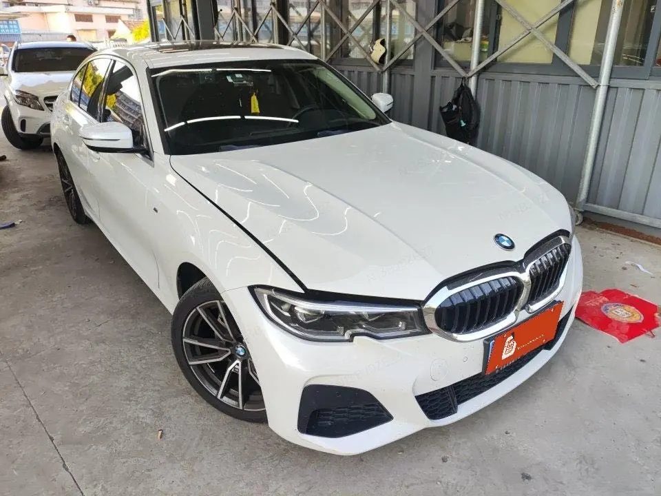 BMW 3 Series 2020 325i 2.0T M Sports Suit (Modified) Automatic Gear 2