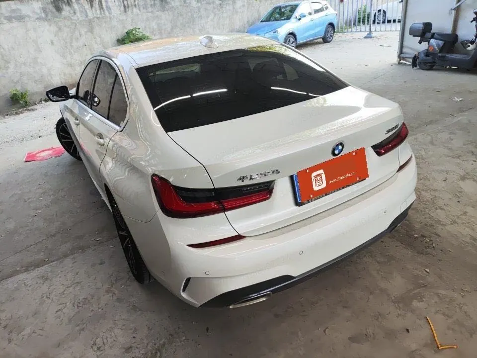 BMW 3 Series 2020 325i 2.0T M Sports Suit (Modified) Automatic Gear 3