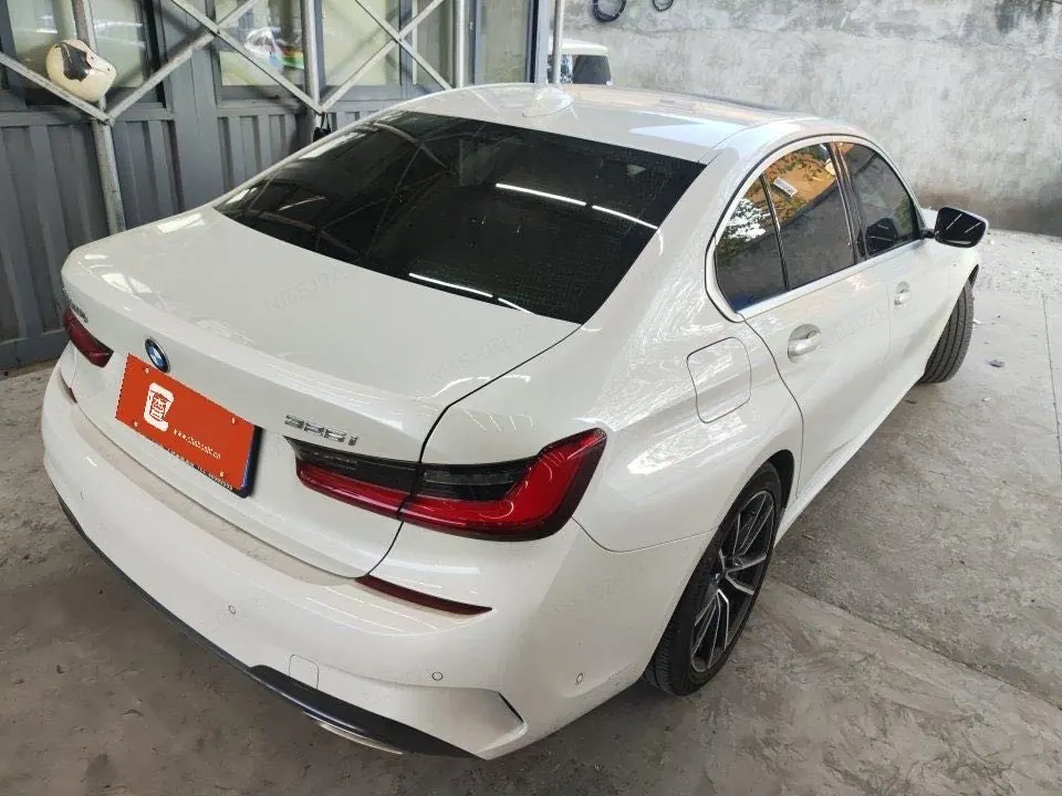 BMW 3 Series 2020 325i 2.0T M Sports Suit (Modified) Automatic Gear 4
