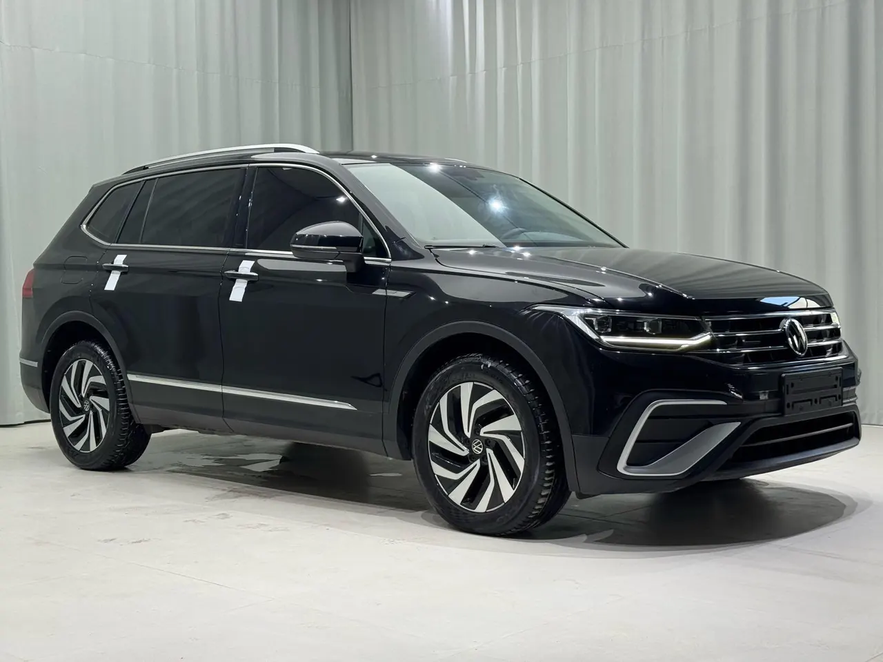 Volkswagen 2023 Tiguan L 1.4TSI 280TSI Tide Creation Limited Edition Automatic Gear 3