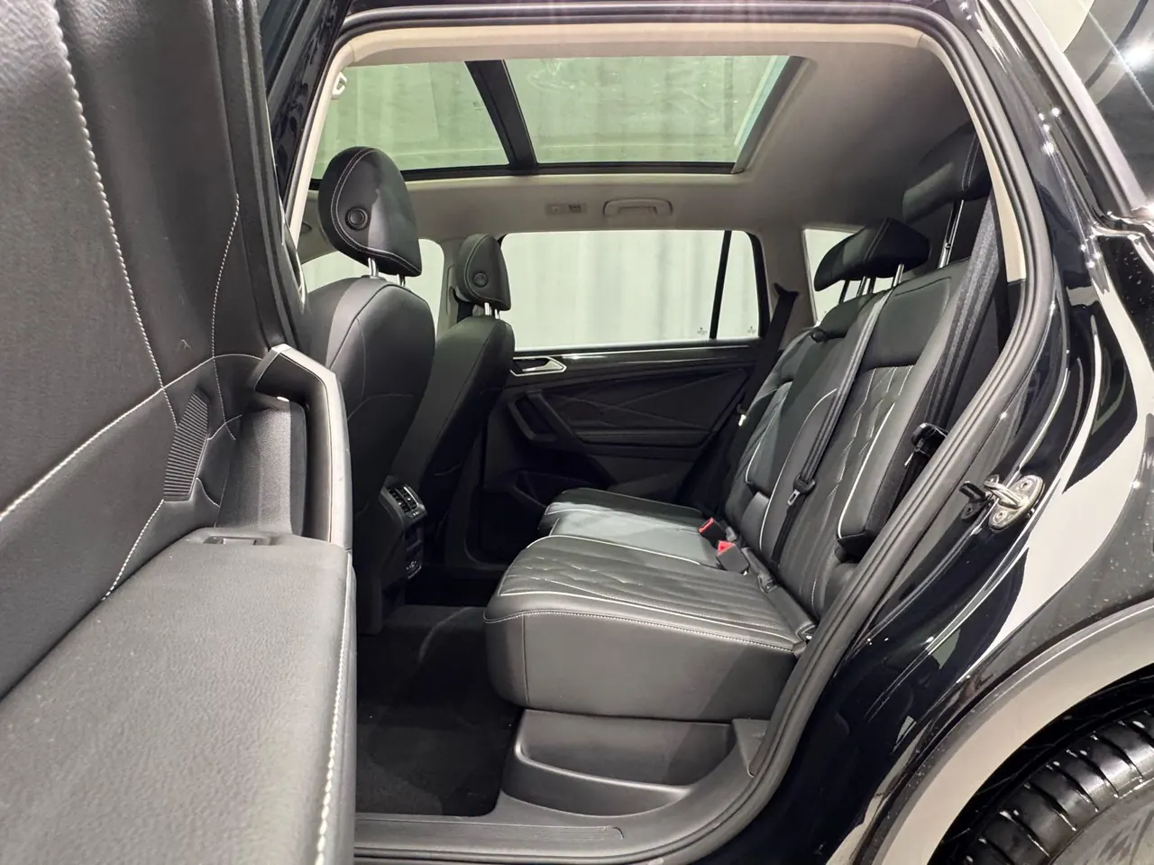 Volkswagen 2023 Tiguan L 1.4TSI 280TSI Tide Creation Limited Edition Automatic Gear 9