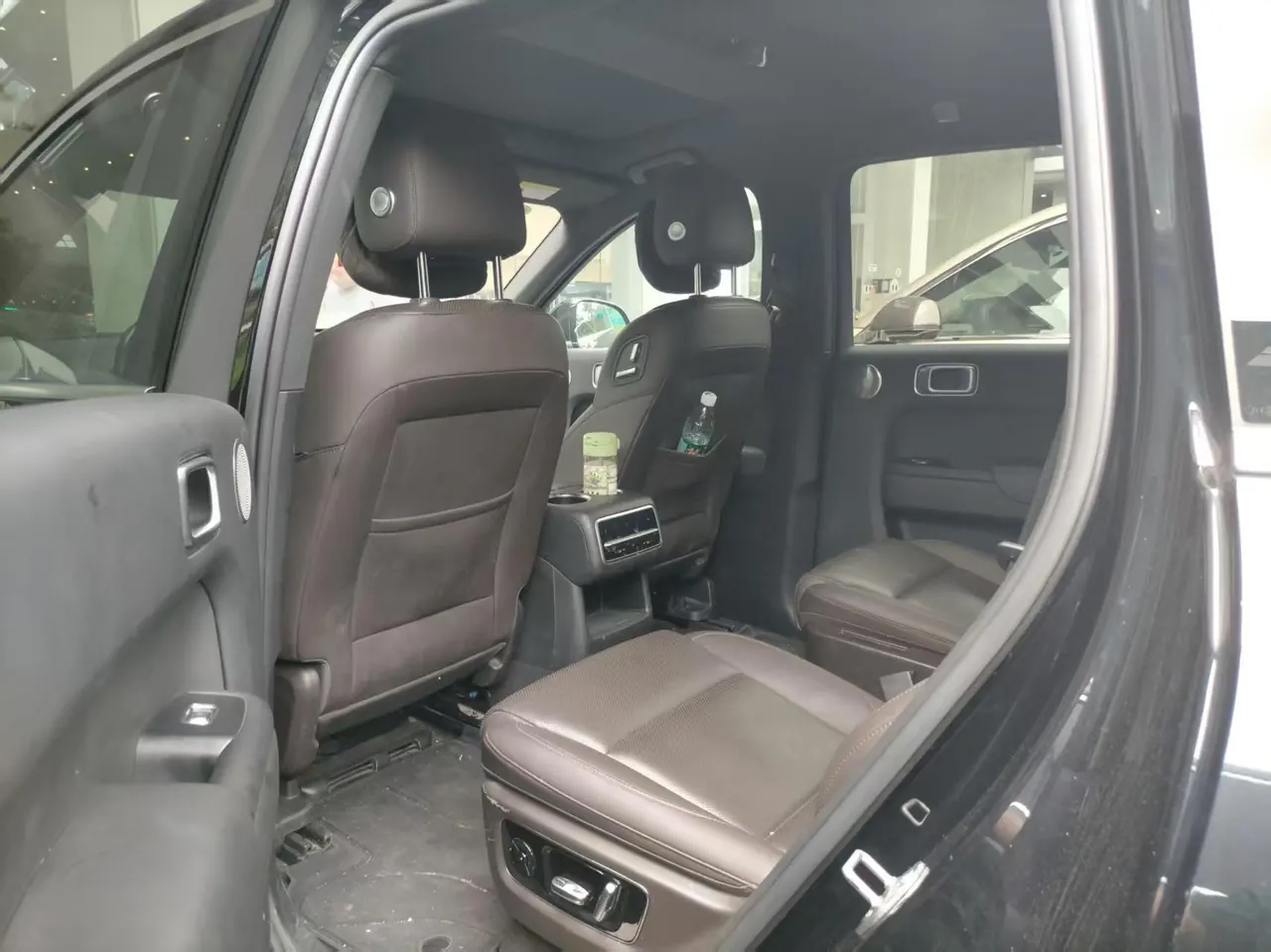 Li 2023 L8 Pro automatic gear 4