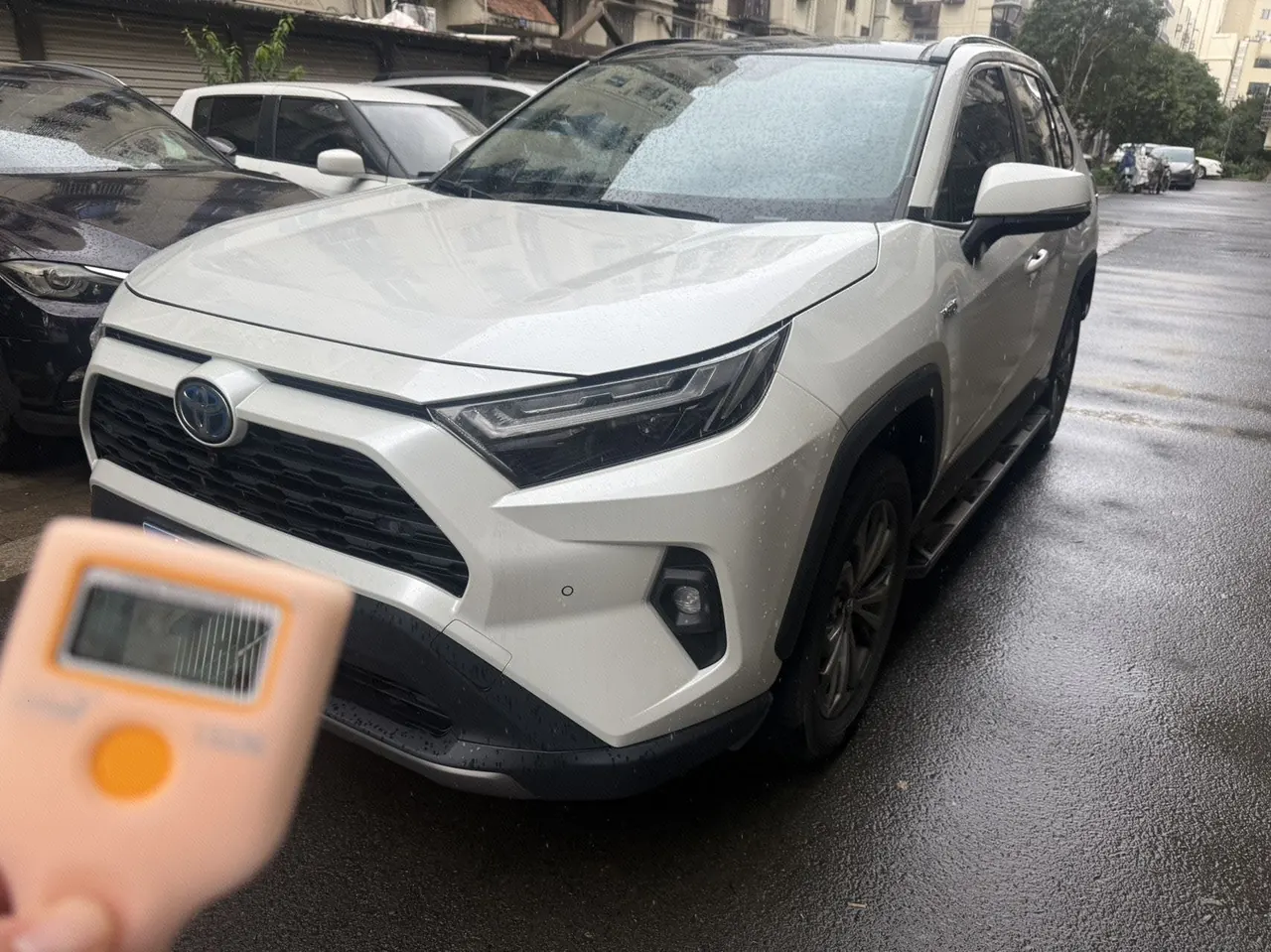 Open image lightbox: Toyota 2024 RAV4 Dual-Engine 2.5 CVT Two-Wheel Drive Elite Plus Edition Automatic Transmission