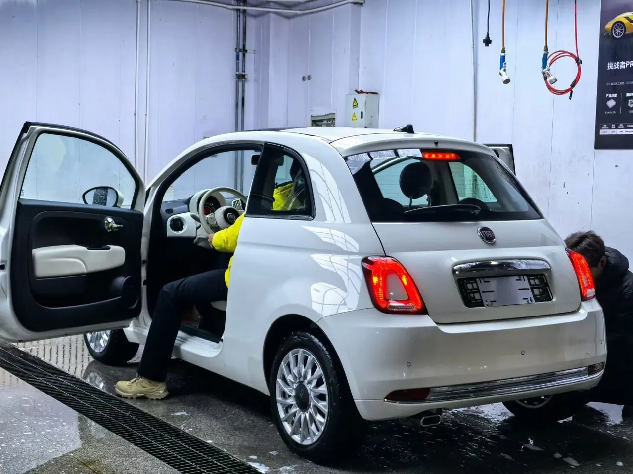 Fiat 500 (Imported) 2023 500 1.4 Sequence Variable Speed Manual 3