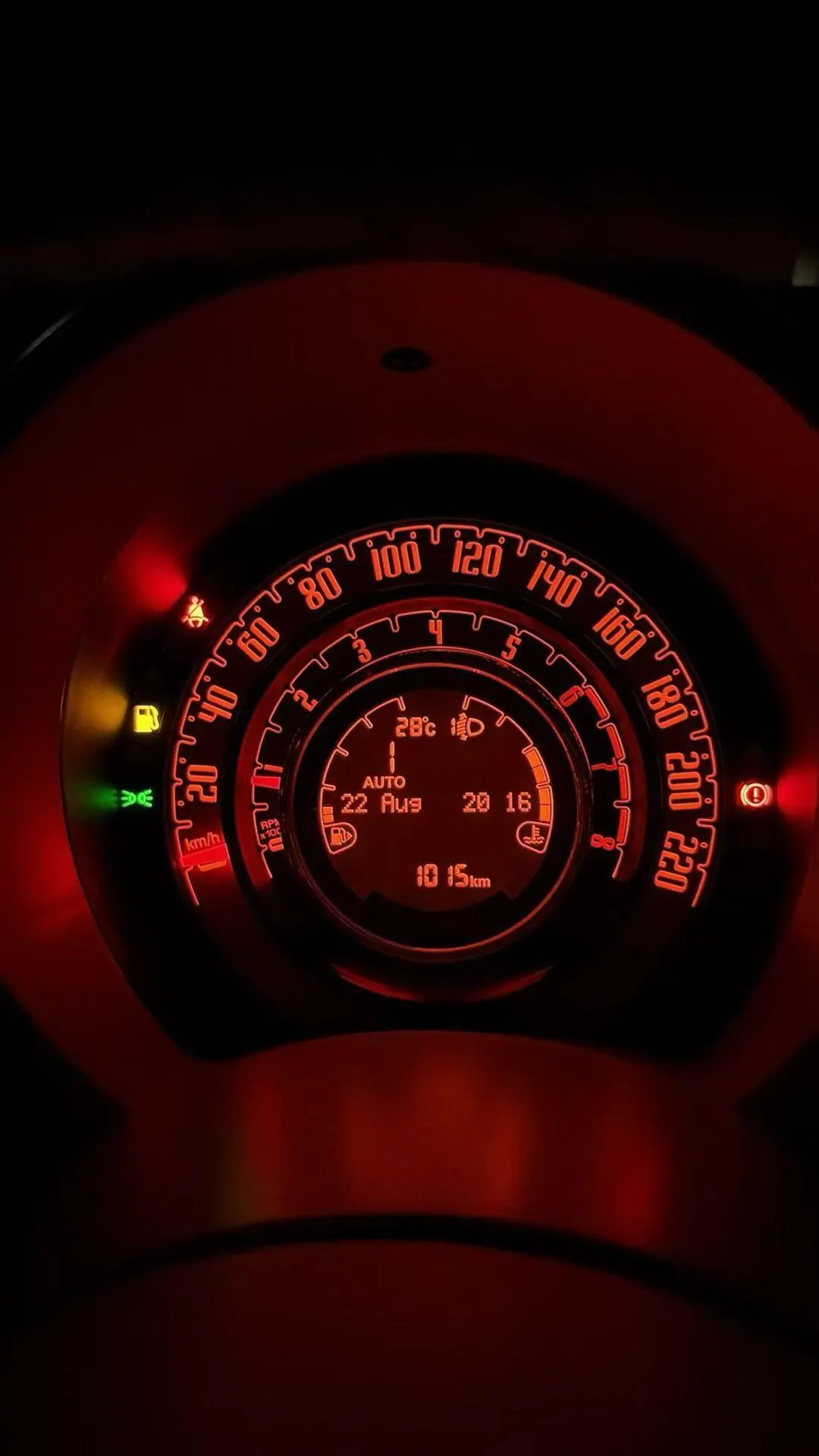 Fiat 500 (Imported) 2023 500 1.4 Sequence Variable Speed Manual 9