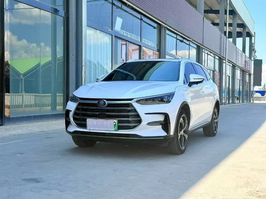 打开图片灯箱:BYD Tang New Energy 2021 Tang DM-i 1.5T Stepless 112KM Honorable Automatic Gear