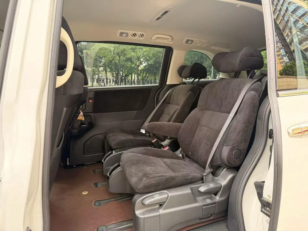 Honda 2024 Odyssey Hybrid 2.0 Stepless Sharp and Pleasant Edition Automatic Gear 8