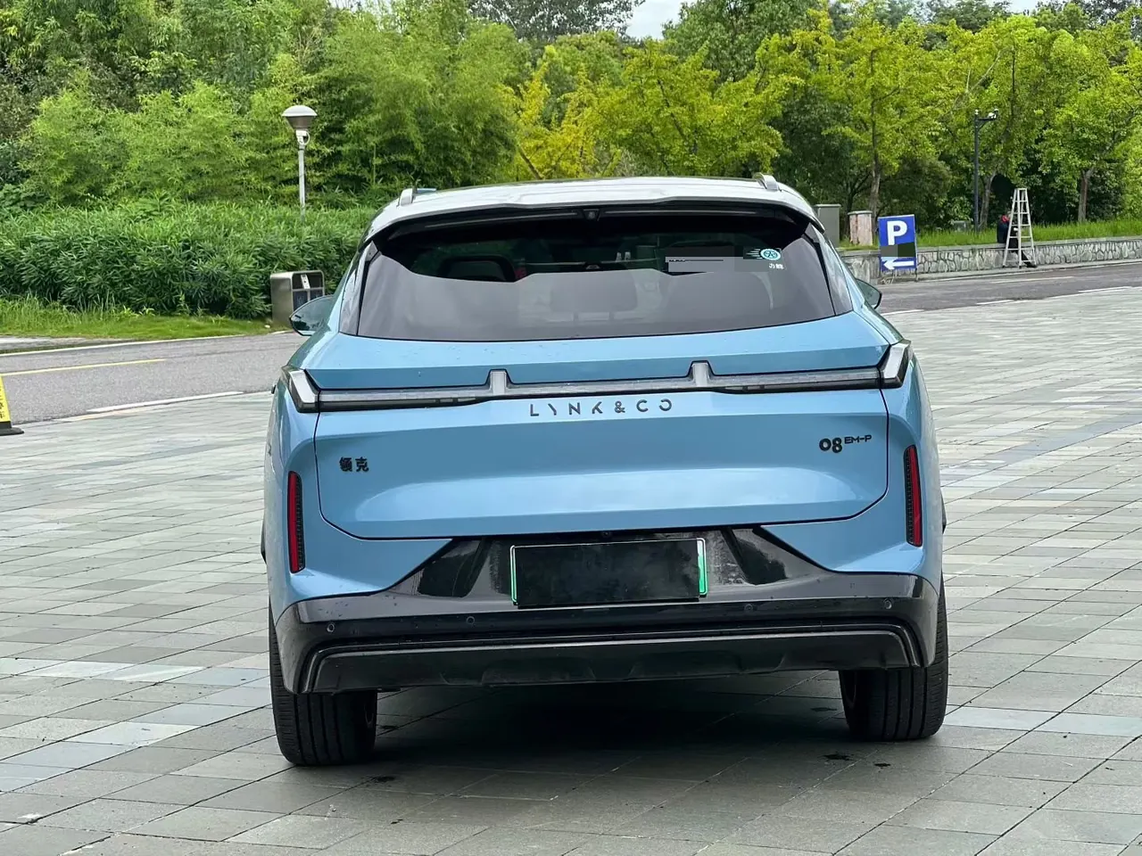 LYNK&amp;CO 2026 LYNK&amp;CO 08 EM-P 1.5T 210 Four-wheel Drive Performance Ultra H7 Automatic Gear 5