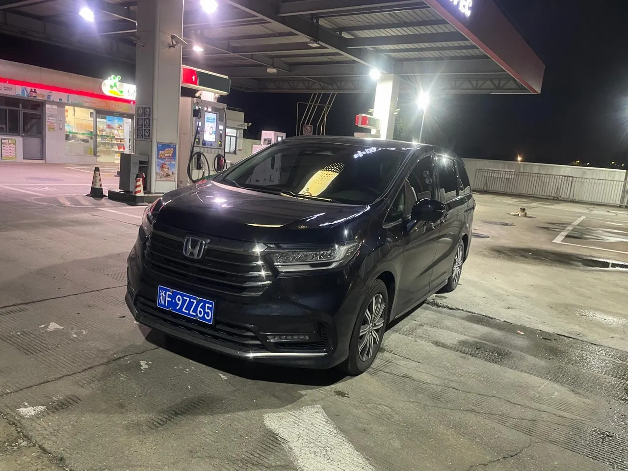 Open image lightbox: Honda 2026 Odyssey Hybrid 2.0 Stepless Sharp Smart Edition Automatic Gear