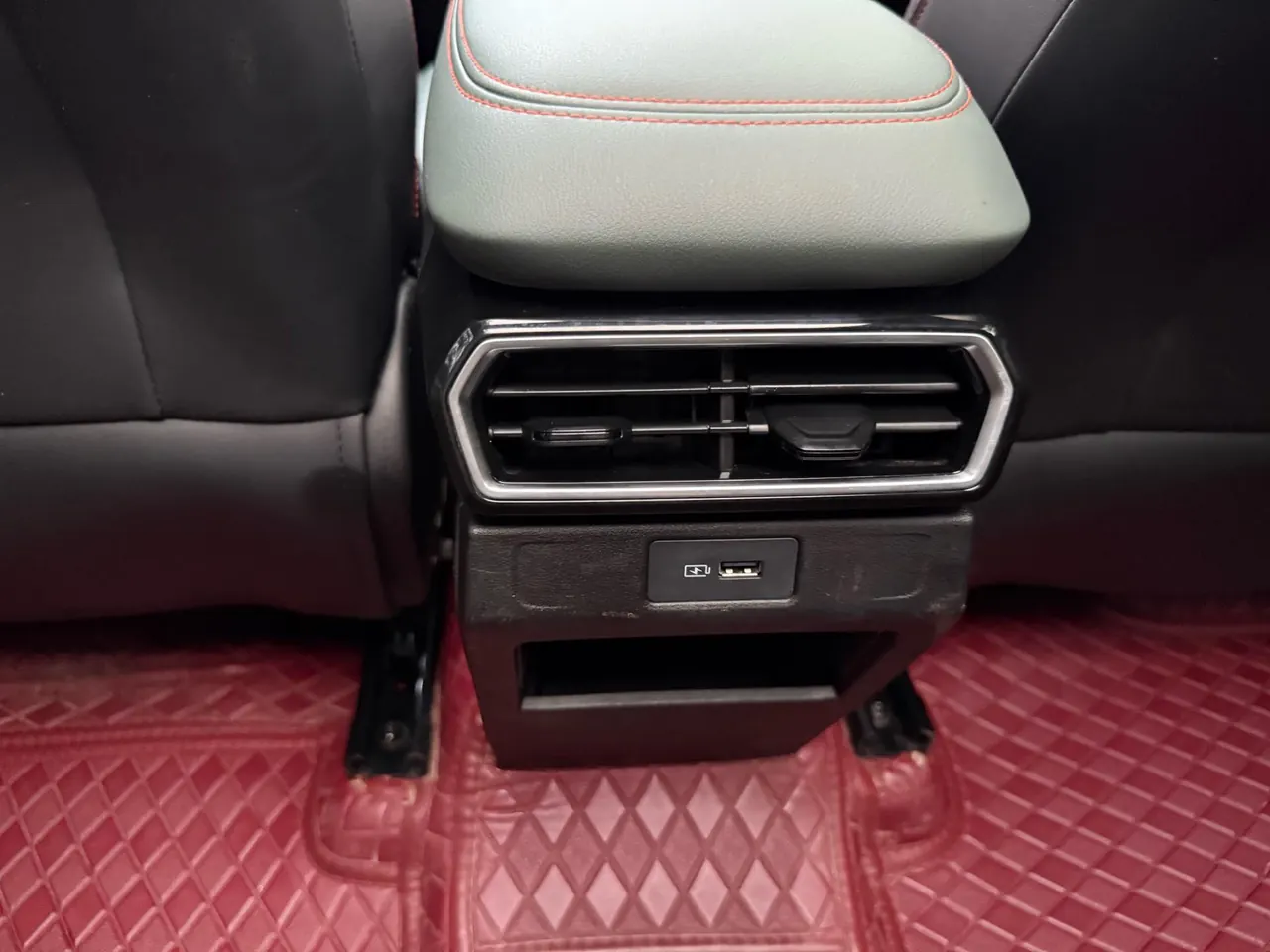 Geely 2024 Boyue 1.5TD Smart Auto 14