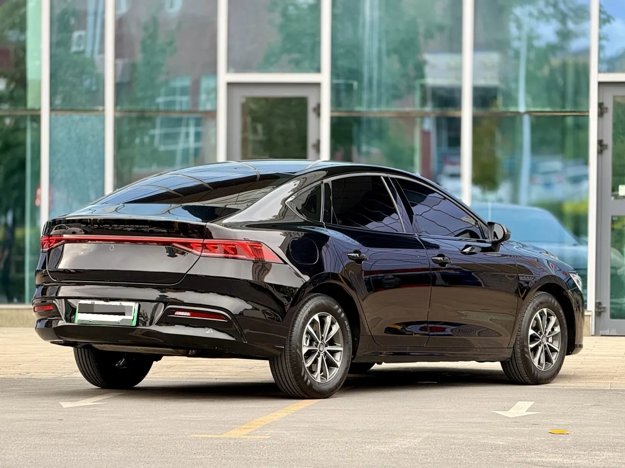 BYD 2024 Qin PLUS DM-i 1.5 stepless glory version 55KM leading automatic gear 4