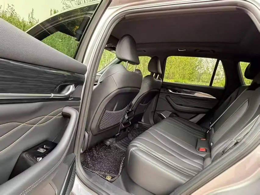 Geely 2024 XingyueL (Monjaro) 2.0TD EVO Two-Drive Long Wind Edition Automatic Gear 3
