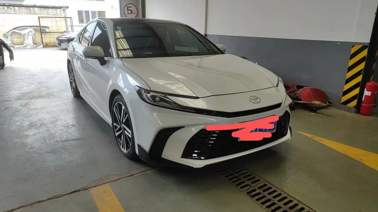 Toyota 2024 Camry 2.0S Stepless Sports Edition Automatic Gear 5