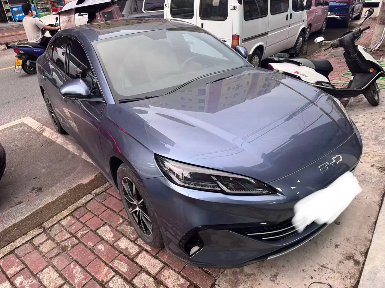 BYD 2024 Seal 06 DM-i 1.5 Stepless 120KM Honorable Automatic Gear 2