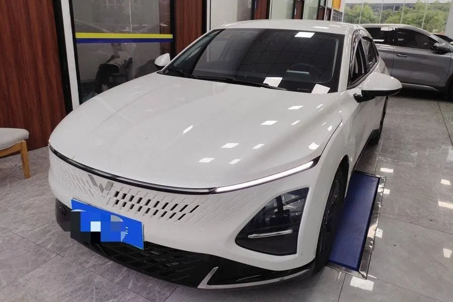 Open image lightbox: WuLing 2024 Starlight 1.5 Co-creation Edition 150 Standard Automatic
