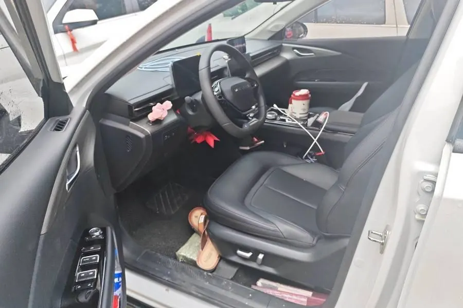 WuLing 2024 Starlight 1.5 Co-creation Edition 150 Standard Automatic 4