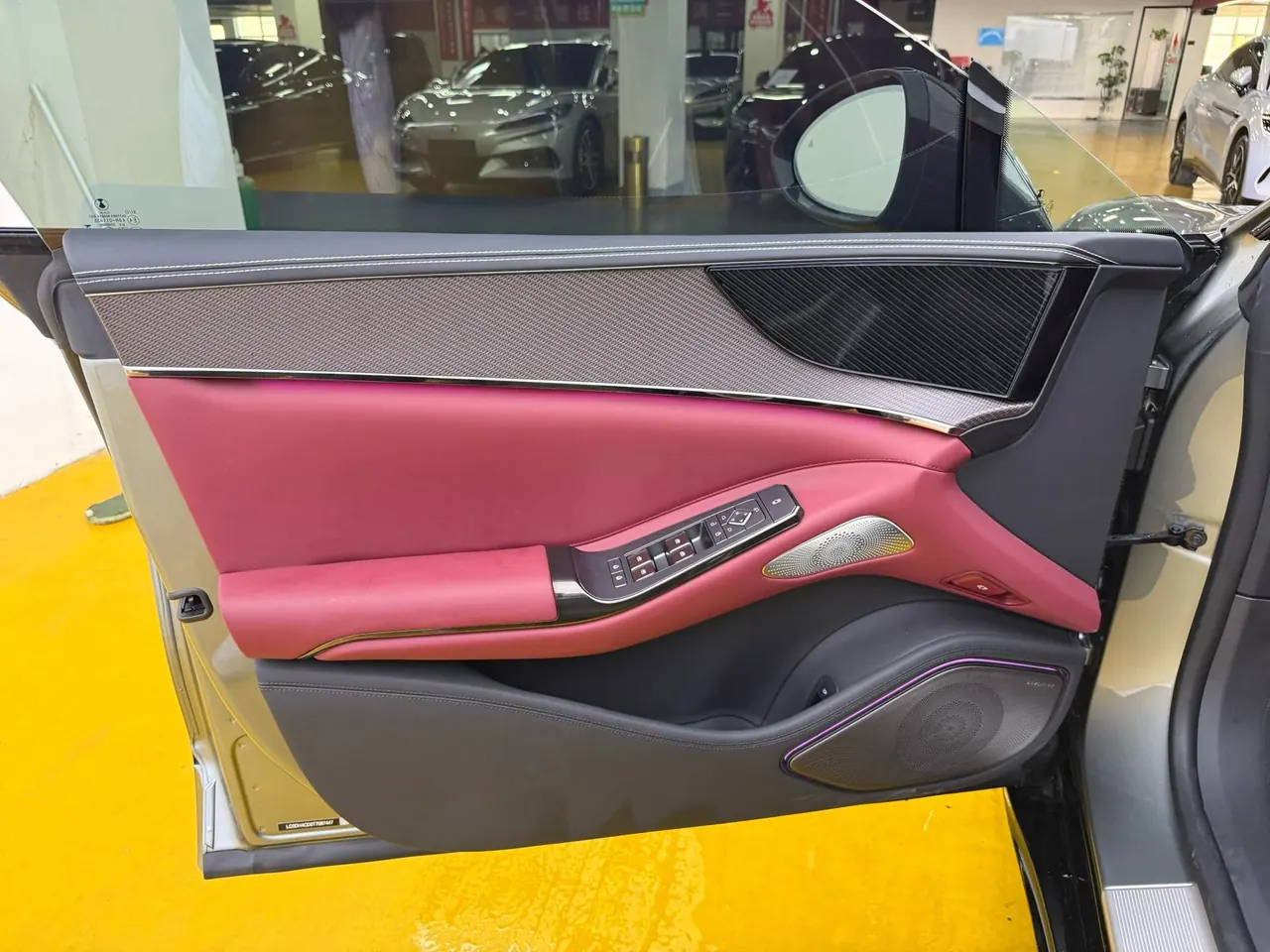Denza 2026 Denza Z9GT Flashback Flagship Automatic Transmission 3