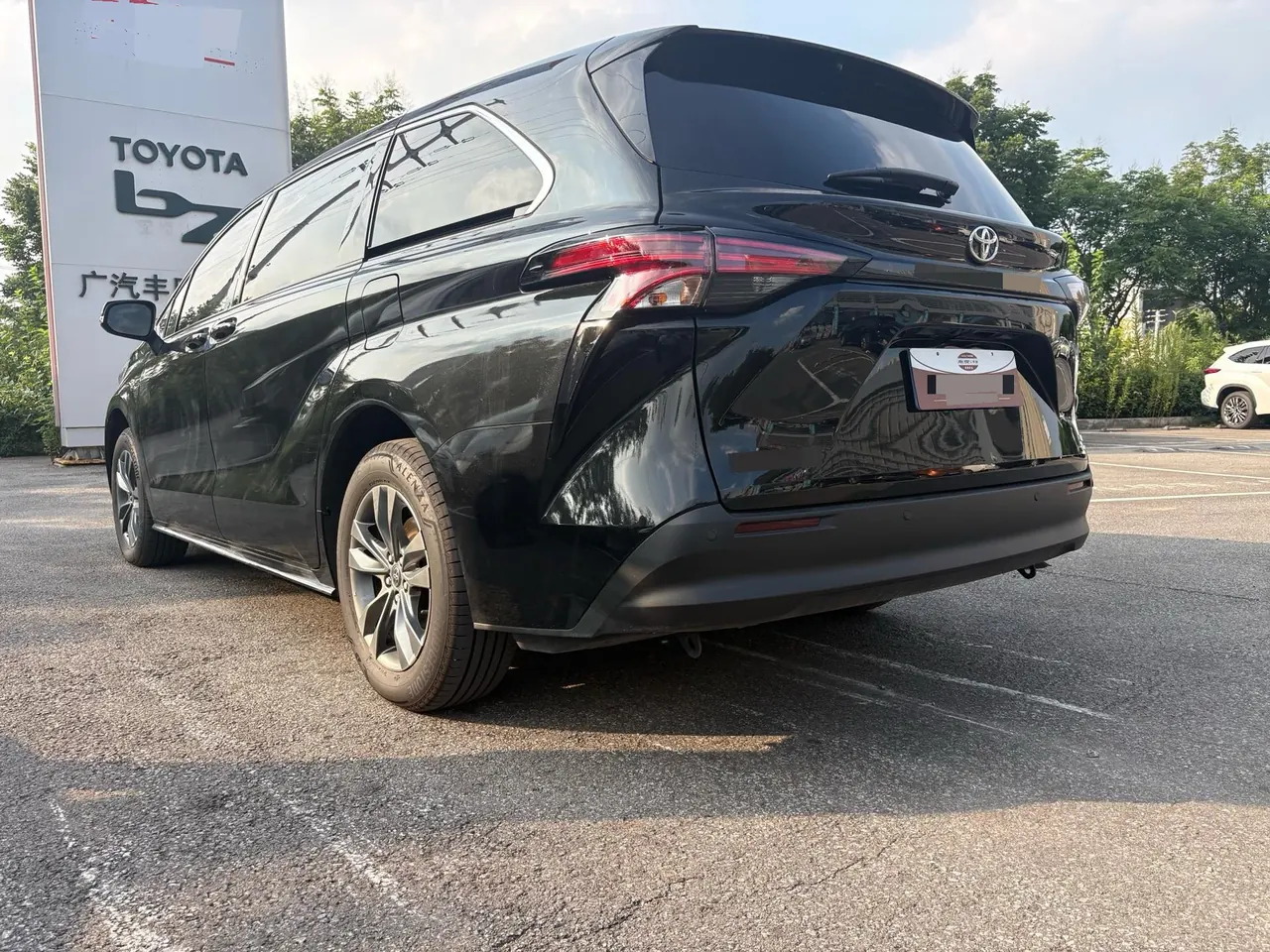 Toyota 2026 Sana 2.5 Stepless Two-Drive Comfort Edition Automatic Transmission 14