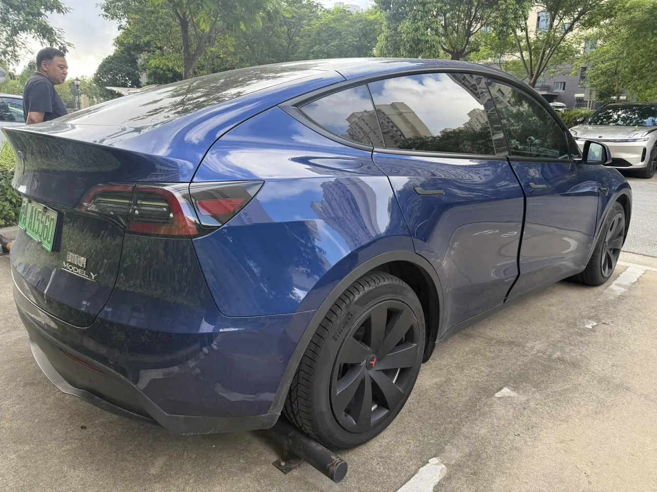 Tesla 2021 Model Y long endurance all-wheel drive version automatic transmission 7