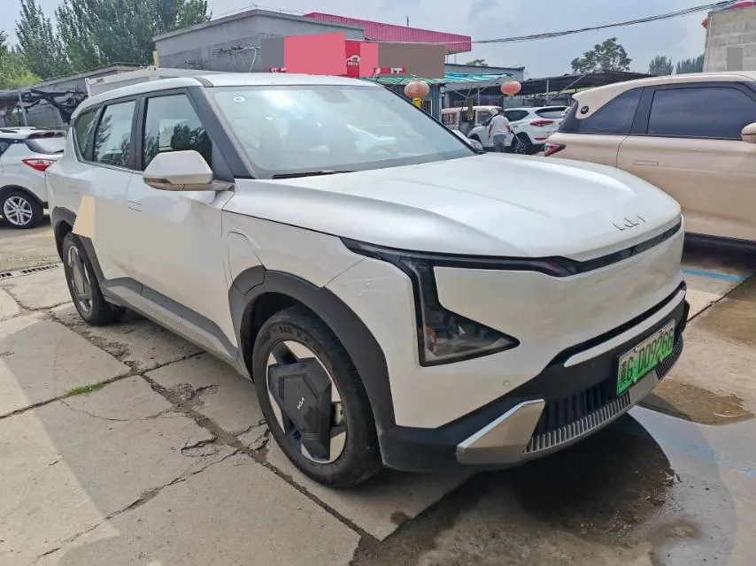 Kia 2025 EV 5 530 Light Automatic 2