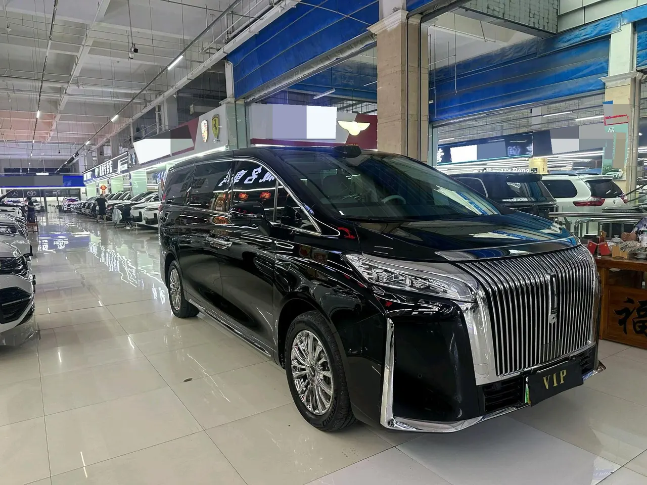 WEY 2025 VV7 Hi4 1.5T Four-Wheel-Drive Automatic Model 2