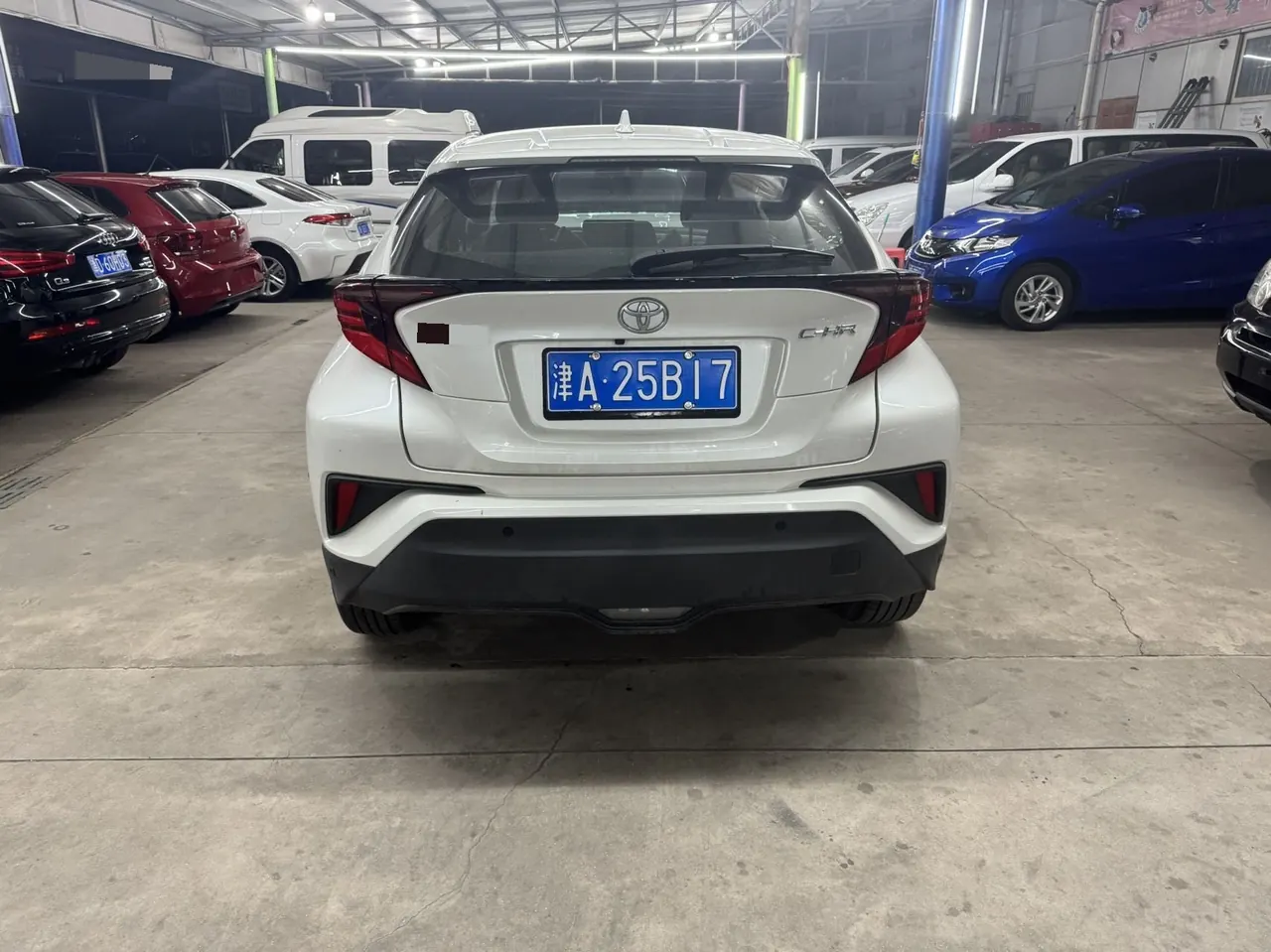 Toyota 2021 C- HR 2.0 Stepless Deluxe Edition Automatic Gear 7