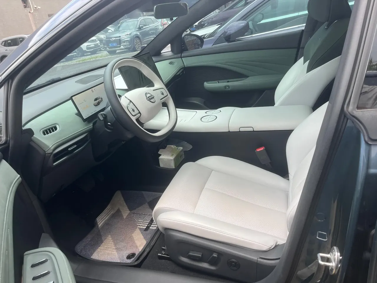 Nissan 2025 N7 625 Max Automatic 4