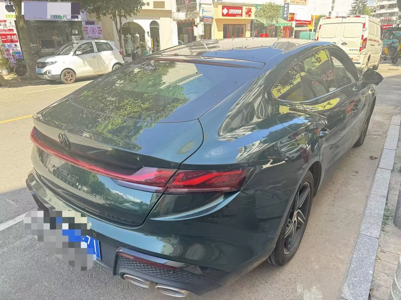 MG 2025 MG7 1.5T 300 Deluxe Edition Automatic Gear 5