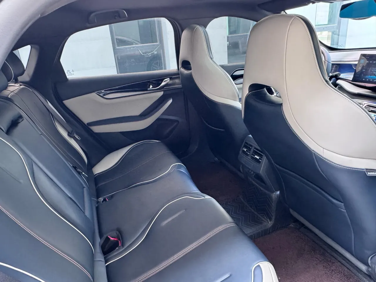 BYD 2021 Qin PLUS EV 500KM Luxury Automatic Gear 12