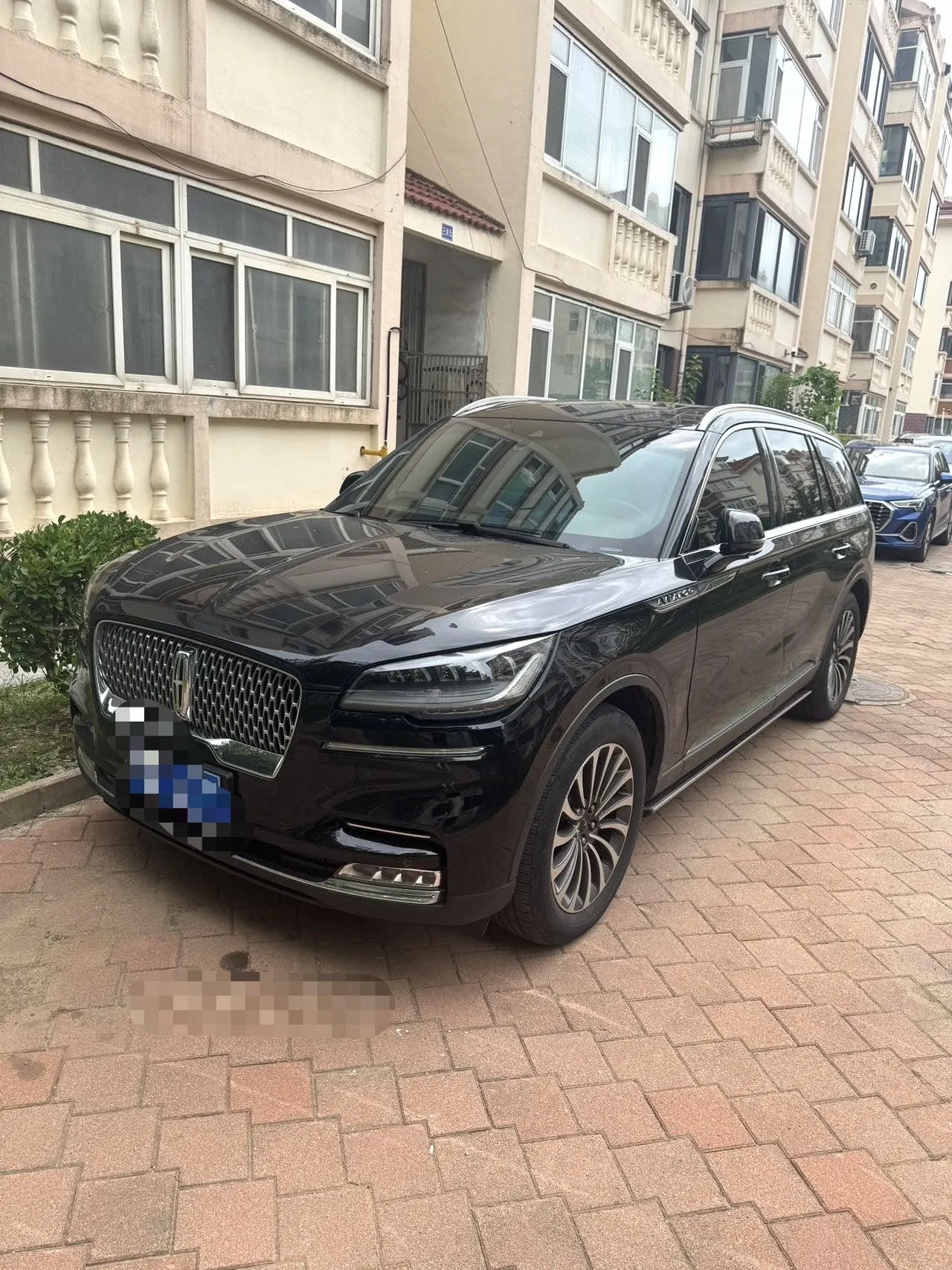 Open image lightbox: Lincoln 2022 Aviator 3.0T V6 Four-wheel Drive Elegant Edition Automatic Gear