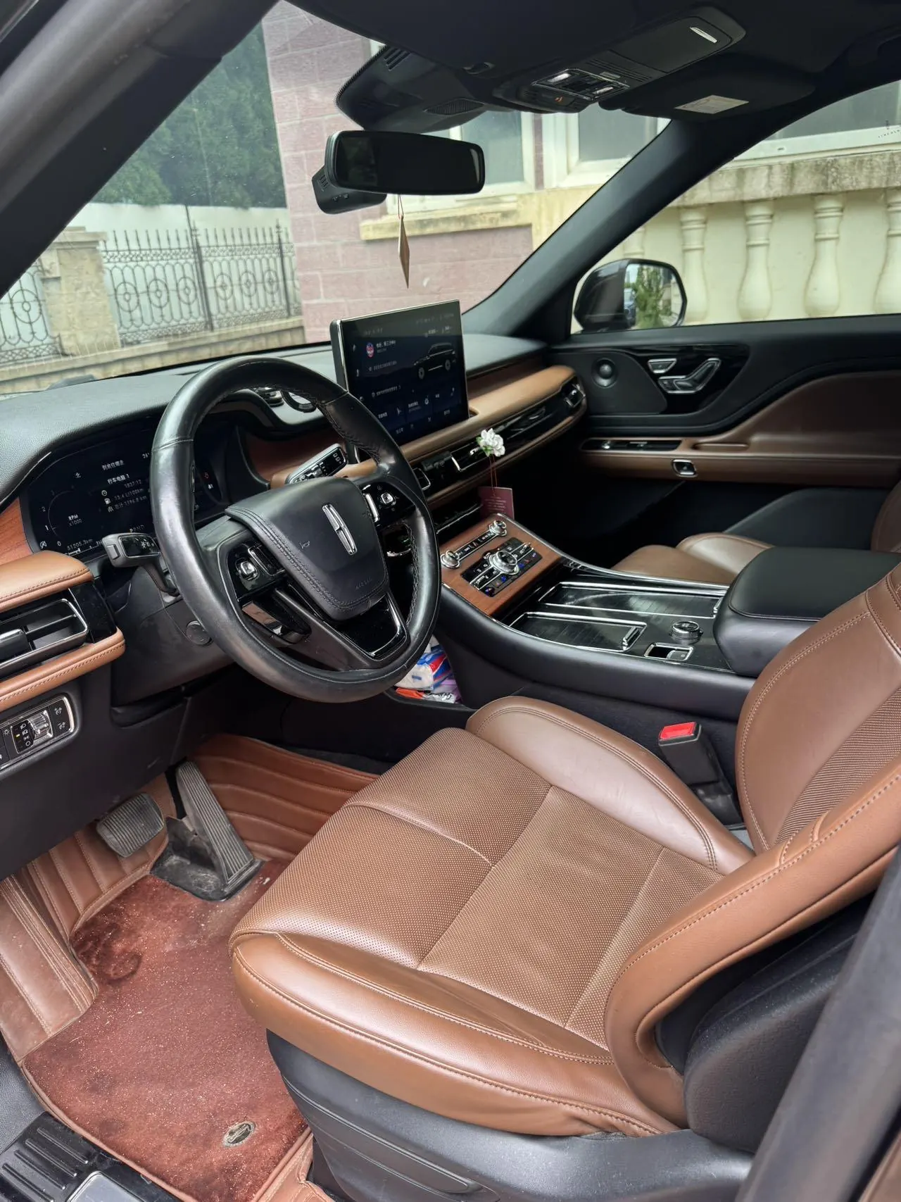 Lincoln 2022 Aviator 3.0T V6 Four-wheel Drive Elegant Edition Automatic Gear 5