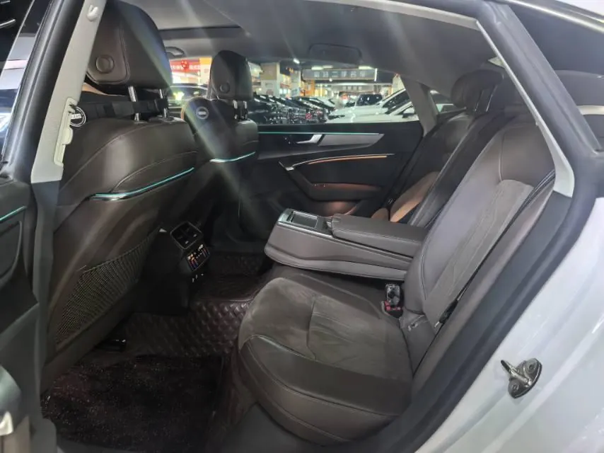 Audi 2022 A7L 2.0TFSI 45TFSI S-line Zhumeng Automatic 3