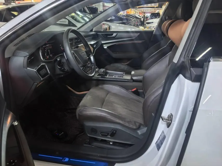 Audi 2022 A7L 2.0TFSI 45TFSI S-line Zhumeng Automatic 4