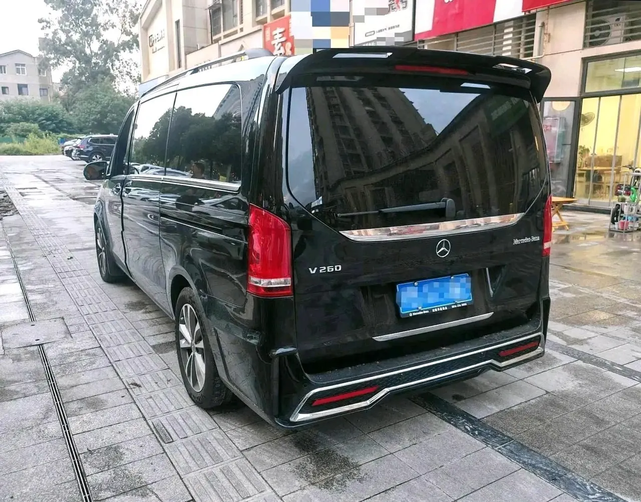 Mercedes Benz Class V 2022V 260 2.0T Pilot Edition Automatic Gear 5