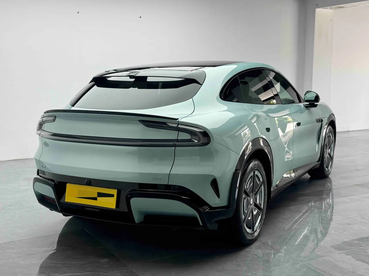 MI 2025 YU7 Long Endurance Rear Drive Automatic Gear 5