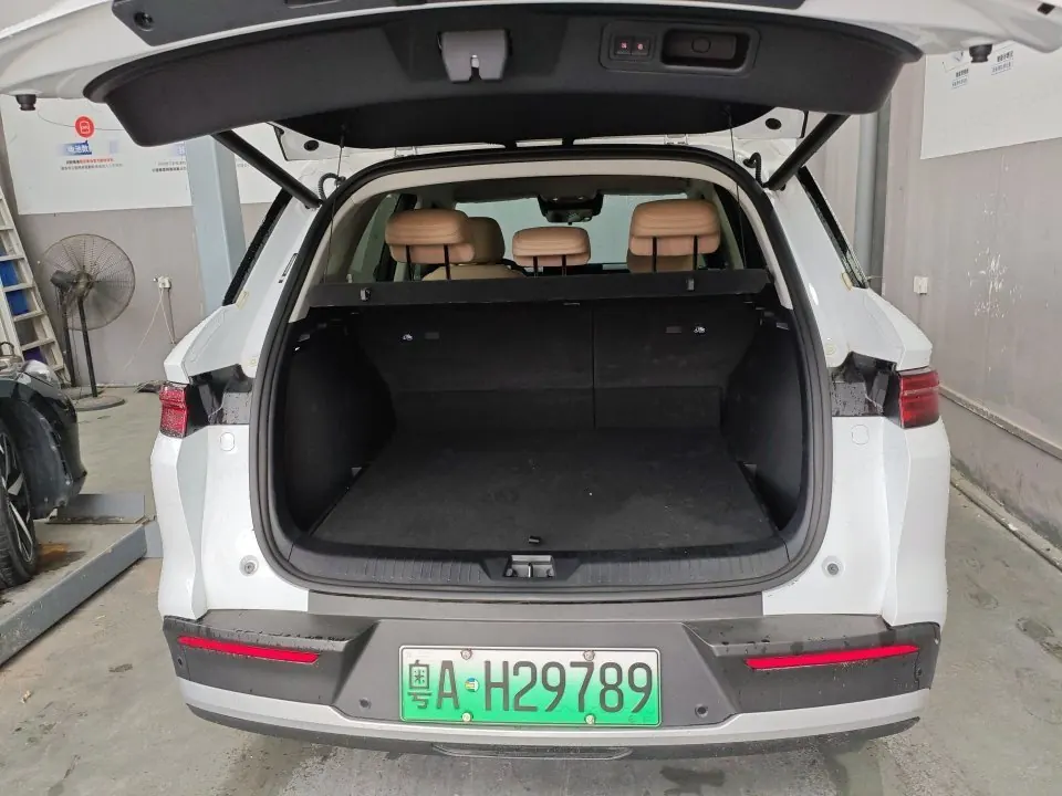BYD Song Pro New Energy 2025 Song Pro DM-i 1.5 Stepless 115KM Exceed Automatic Gear 9