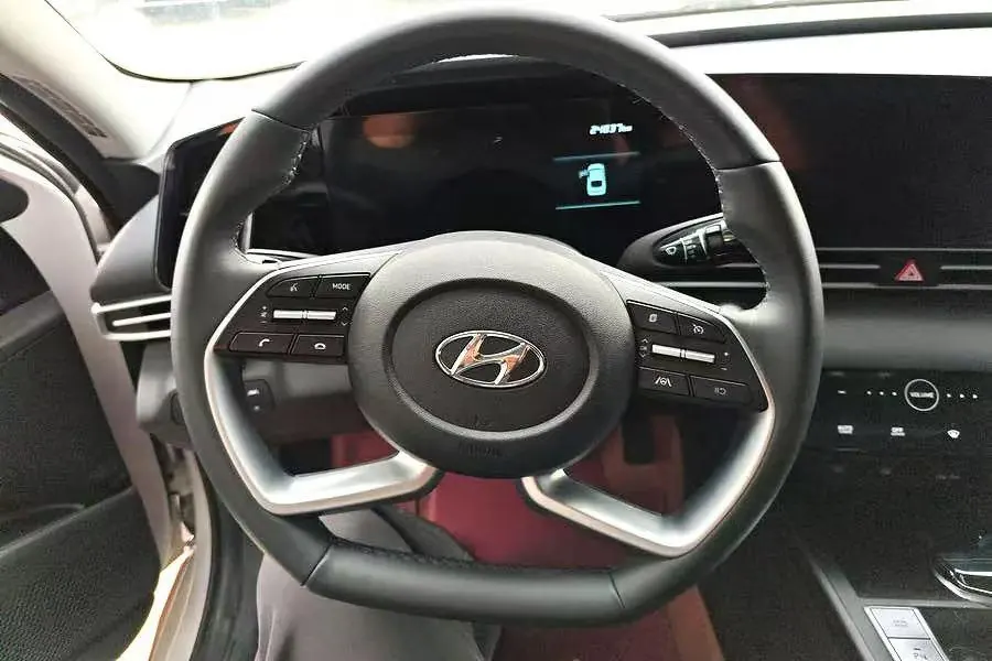 Hyundai 2022 Elantra-Sanxiang 1.5 Stepless 20th Anniversary Automatic Gear 4