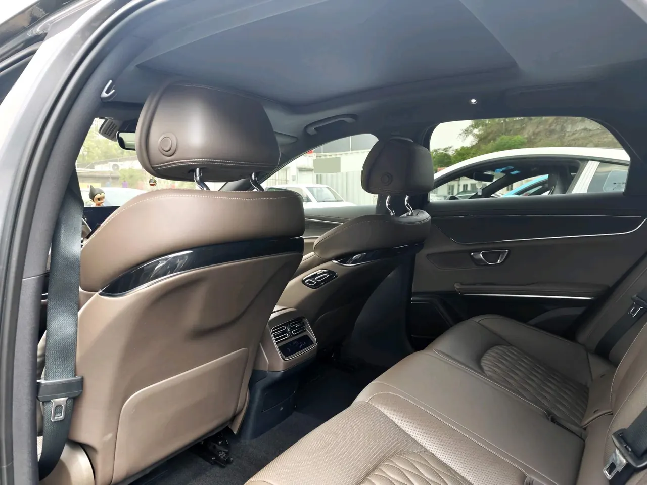 BYD 2020 Han Super Long Endurance Edition Noble Automatic Transmission 10